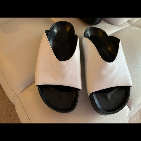 Simon Miller black and white slides - Picture 9 of 11